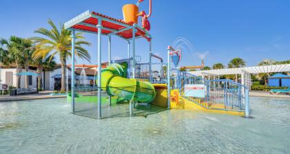 Pool & Lazy River: Windsor House 9 Mi to Disney!