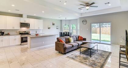 11 Mi to Dtwn Houston: Family Home w/ Yard