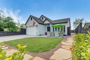 House (3 Bedrooms) | Front of property
