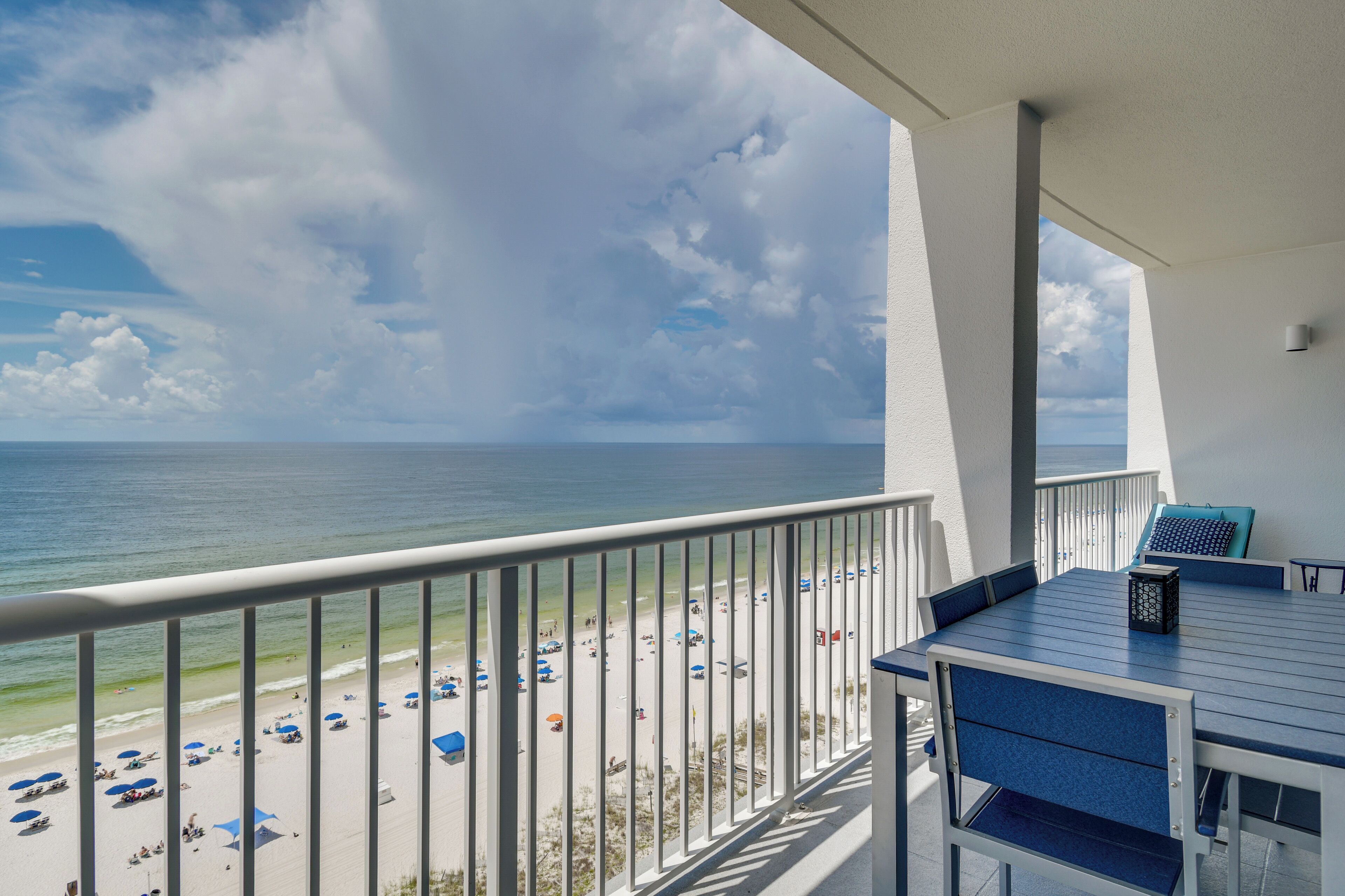 Apartment (3 Bedrooms) | Front of property