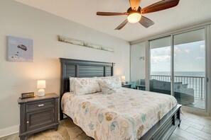 Interior - Gulf Views & Pools: Beachfront Island Tower Condo (Gulf Shores)