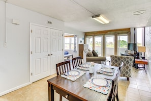 Apartment (0 Bedroom) | Interior - Swim, Fish & Suntan: Cozy Corpus Christi Retreat (Corpus Christi)