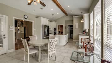 Casa (4 Bedrooms) | Interior