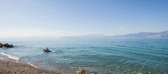 Seaside Retreat in Diminio