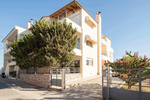 Casa, accesible para personas con discapacidad | 3 dormitorios y Internet