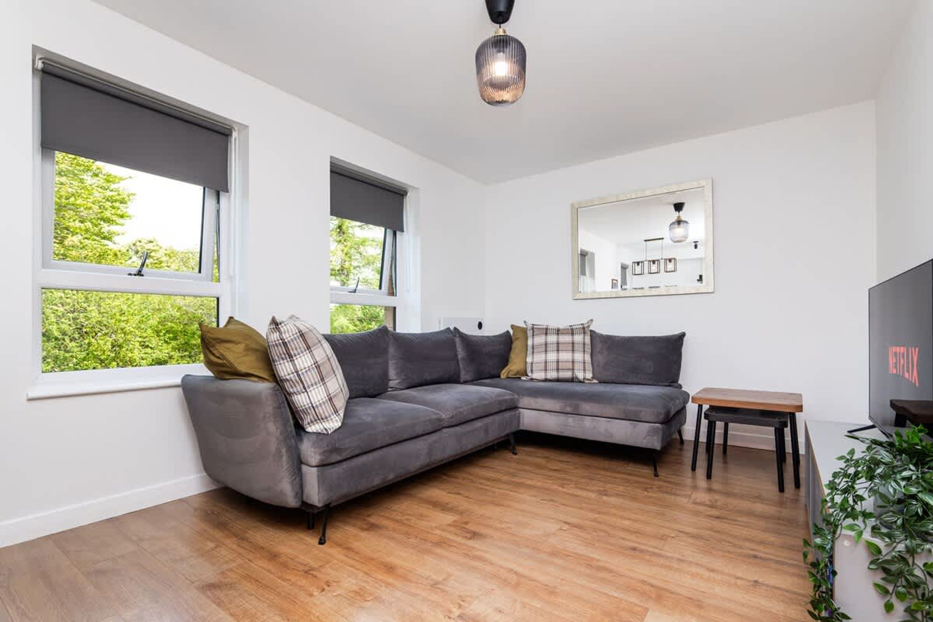 Lejlighed | 2 soveværelser, skrivebord