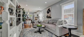 Stylish Home, Hot Tub + Game Rm, Near Old Colo