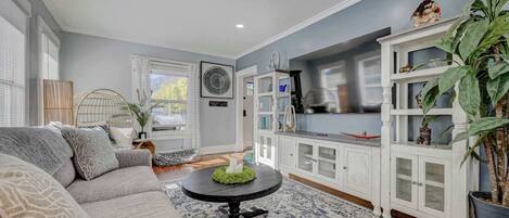 Televisión y oficina