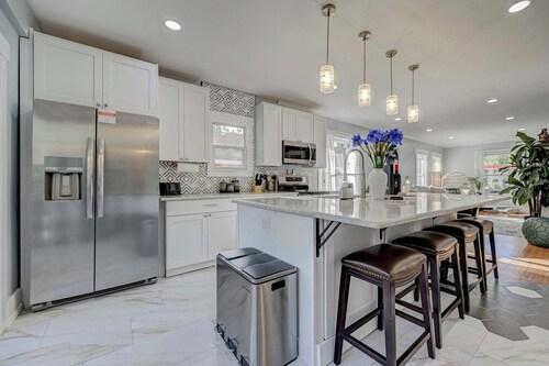 6 BR Near Garden of the Gods Old Colorado City