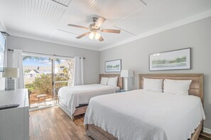 2 habitaciones, escritorio, tabla de planchar con plancha y wifi gratis 