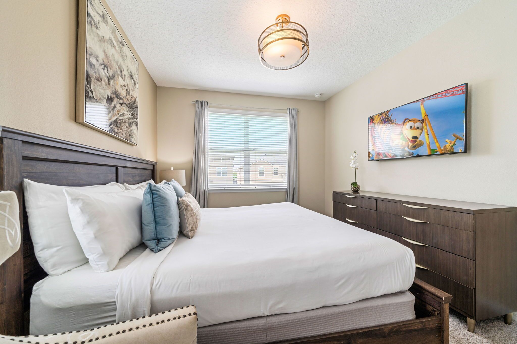 House (Multiple Bedrooms) | Property amenity