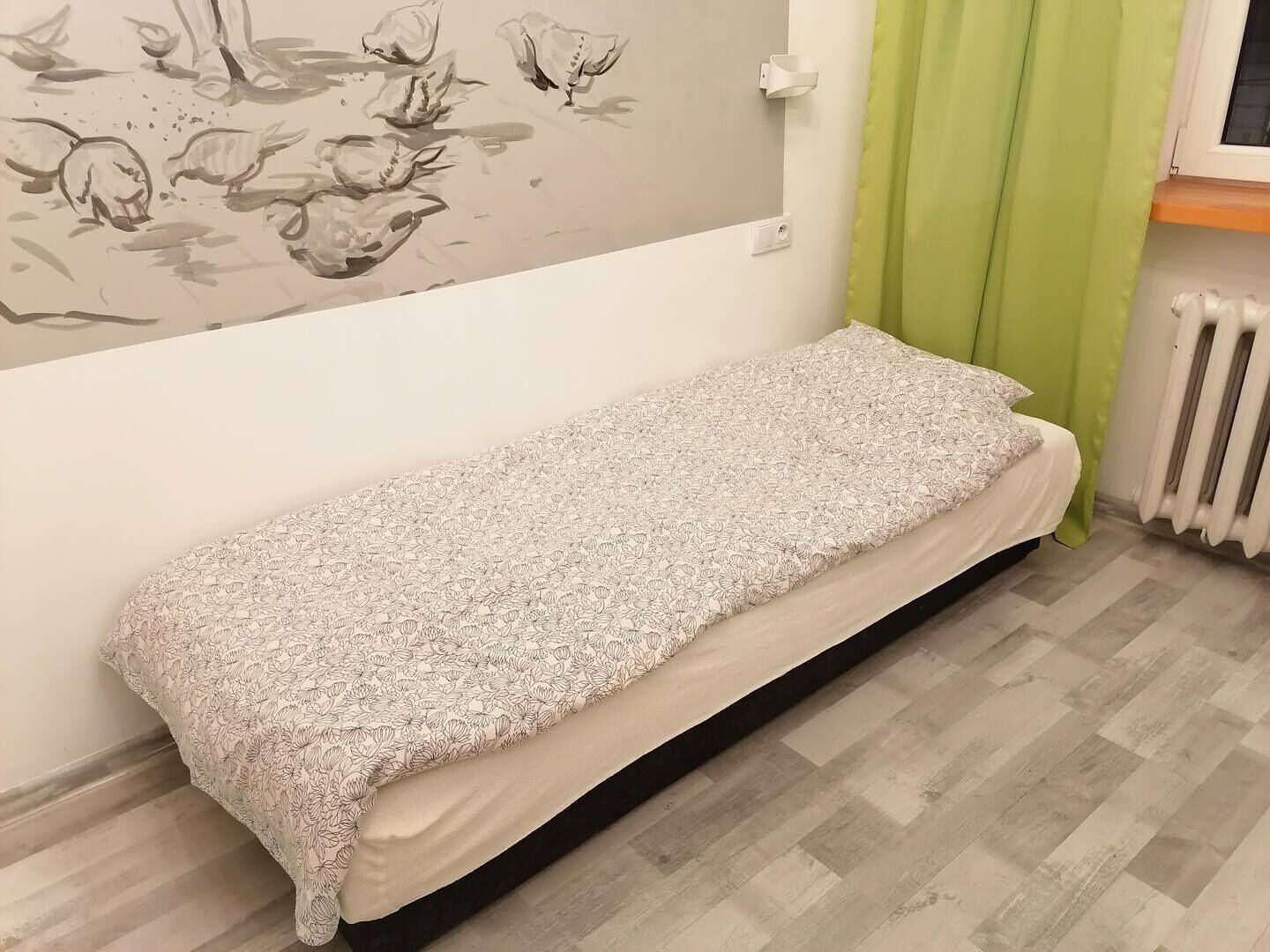 1 bedroom, WiFi, bed sheets