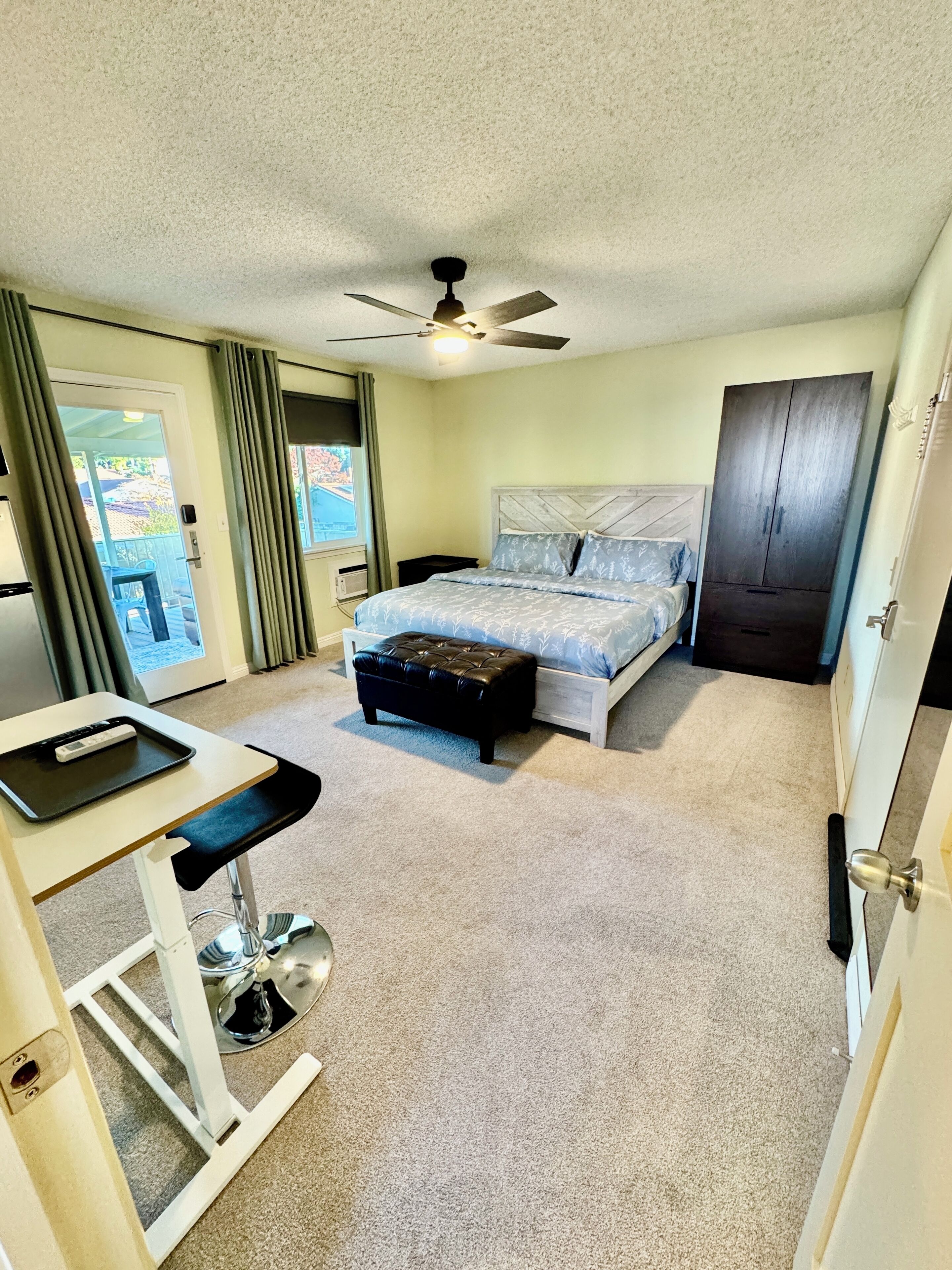 1 bedroom, iron/ironing board, WiFi, bed sheets