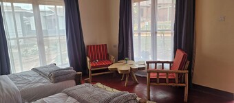 African Royal Villa and Campsite