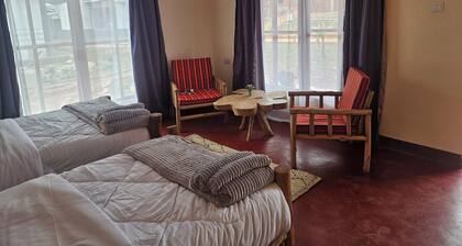 African Royal Villa and Campsite