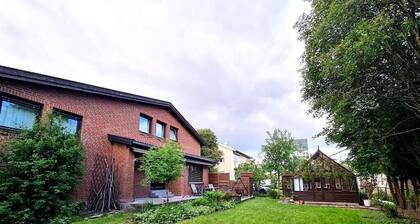 Tranquil Double Bed in DT Serene Villa near Oslo | Lillestrøm K3