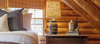 Beautiful cabin in Good Hart with water access!