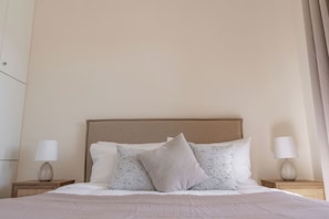 In-room safe, blackout drapes, iron/ironing board, free WiFi