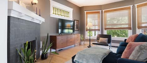 Televisión y oficina