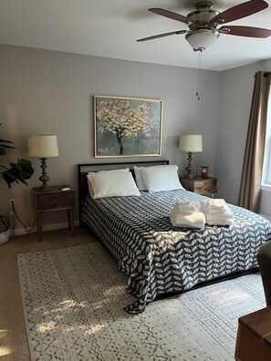 Iron/ironing board, WiFi, bed sheets