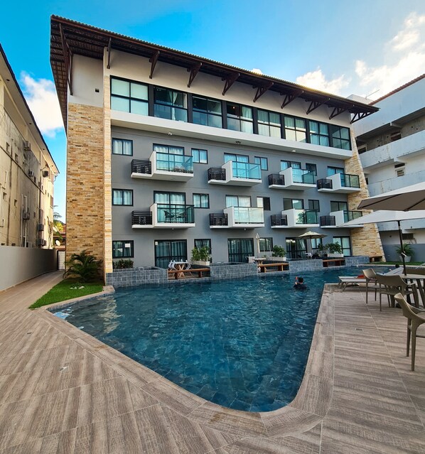 Indoor pool, outdoor pool