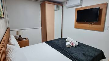 Apartamento clássico | Espaço de trabalho para notebook, Wi-Fi de cortesia