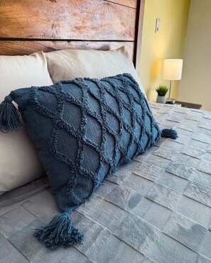 3 bedrooms, WiFi, bed sheets