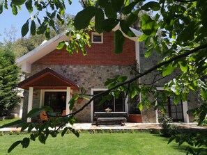 Villa, 4 chambres | Terrasse/Patio