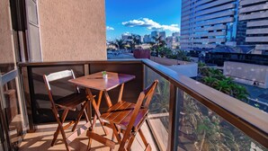 Studio Standar (592534) | Lanai