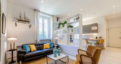 Stylish 2BD Apartment in Siena. Porta Camollia