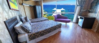 クラブ ローズ ベイ ホテル