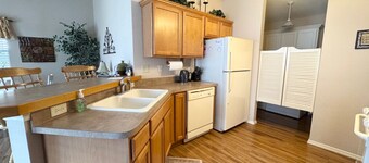 Joy on Whisper (Ashland) |Getaway Near Squares, Golf & Pools