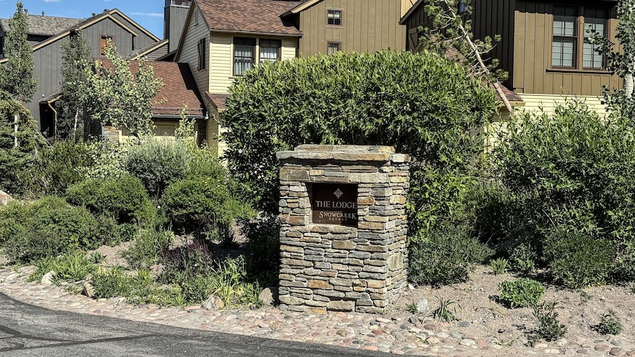 Snowcreek Vi The Lodges #1197 3 Bedroom Condo