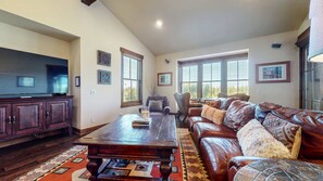 Appart'hôtel, 4 chambres | Coin séjour