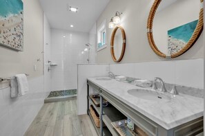 Ferienhaus, 3 Schlafzimmer | Badezimmer