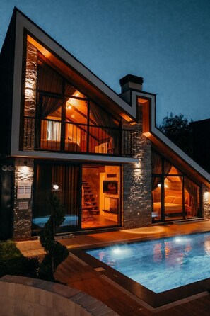 Bungalow Deluxe, vista a la montaña | Escritorio y wifi gratis 