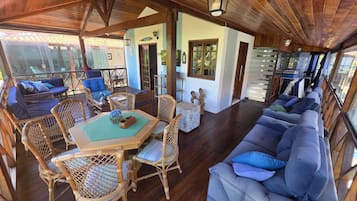 Classic House, Patio | Living area | TV