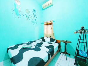 Superior Double Room | Individually decorated, individually furnished, desk, laptop workspace - Bronk House 2 Tamsis (Yogyakarta)