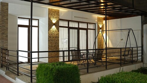 Luxury Tbilisi Villa Surrounded by Villas – Pool, BBQ, Terrace, Garden