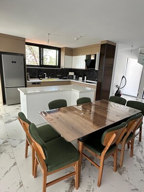Microwave, oven, dishwasher