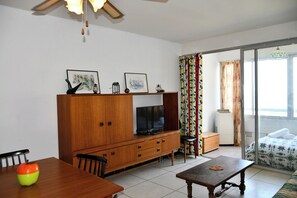 Free WiFi, bed sheets - Ukiyo-e - sea view (Le Barcarès)