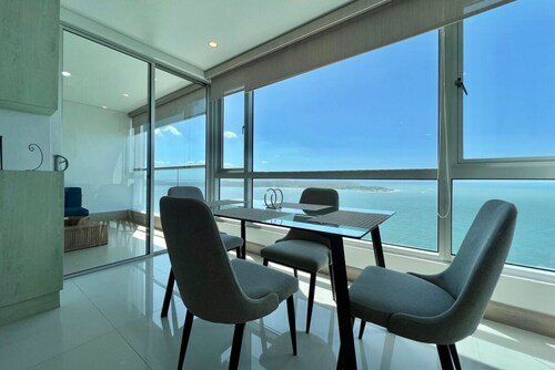 1-bedroom apartment Palmetto Sunset Ocean front Laguito Cartagena with WiFi, AC