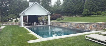 6-bedroom house with fitness room and pool in Westport