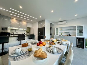 Dining - QUARTEIRA DELUXE WITH POOL by HOMING (Quarteira)