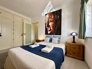 Iron/ironing board, free WiFi, bed sheets - VILAMOURA GRAND TERRACE WITH POOL by HOMING (Vilamoura)