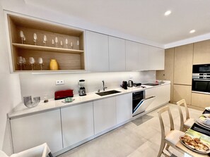 Fridge, microwave, oven, dishwasher