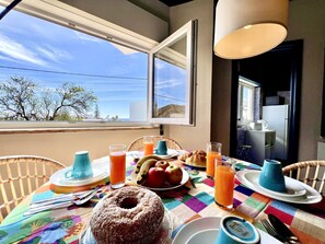 Dining - LAGOS OCEAN BREEZE 2 by HOMING (Luz)