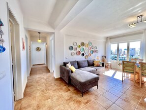 TV - PORTIMÃO CENTRAL TOWN 1 by HOMING (Portimão)