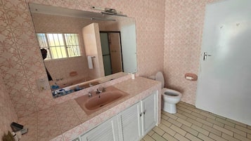 Towels, soap, toilet paper