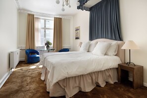 Rideaux occultants, fer et planche à repasser, Wi-Fi gratuit